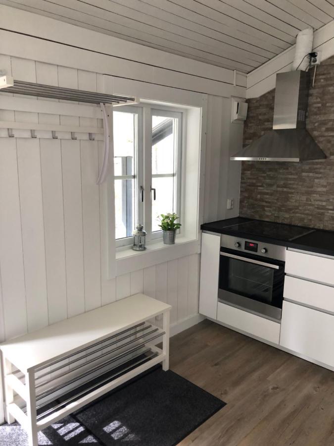 Haellestrand Cottage -Sillen Stromstad Exterior photo